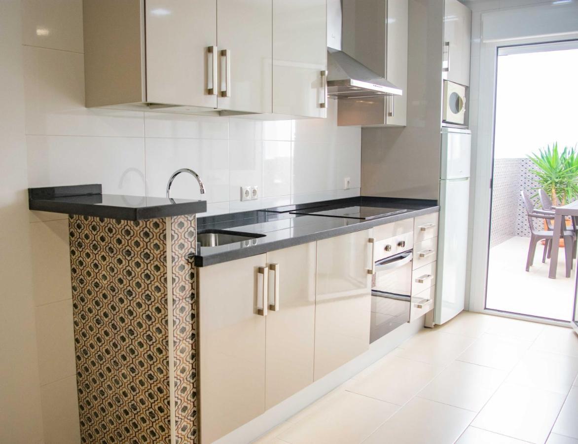 Noria Is A Comfortable Apartment With Patio And Large Terrace In Conil Conil de la Frontera Kültér fotó