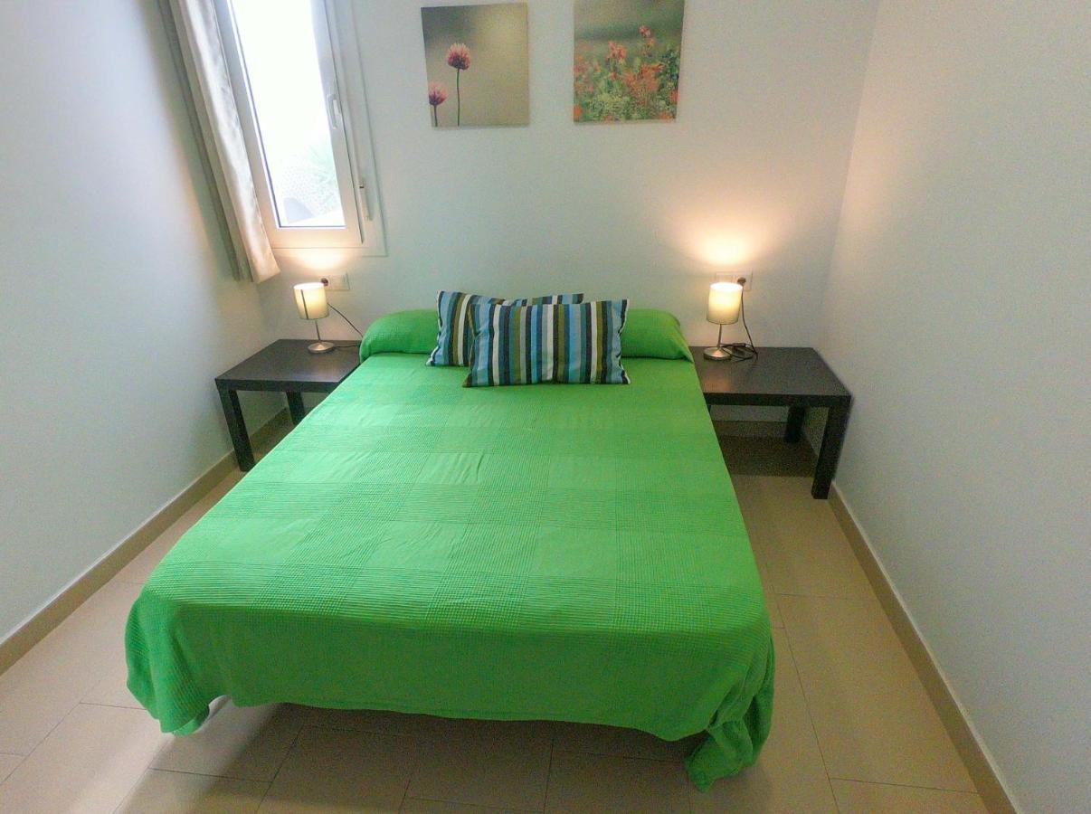 Noria Is A Comfortable Apartment With Patio And Large Terrace In Conil Conil de la Frontera Kültér fotó